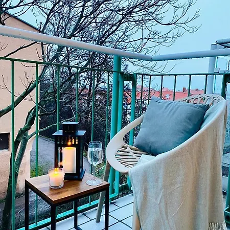 Saniertes Studio - Elisa - Mit Balkon, Wlan, Smart-Tv & Kueche In City-Naehe Erfurt Exterior photo