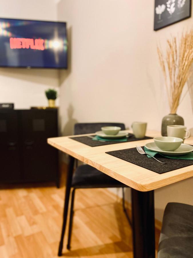 Apartment Saniertes - Elisa - Mit Balkon, Wlan, Smart-tv & Kueche In City-naehe Erfurt